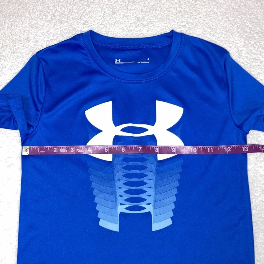Underarmour heatgear blue short sleeve tee size 6